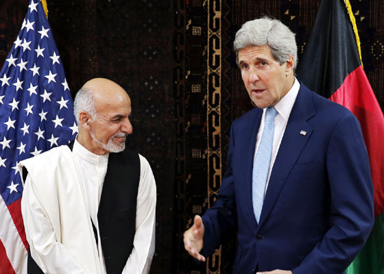 Johan kerry and Ashraf Ghani